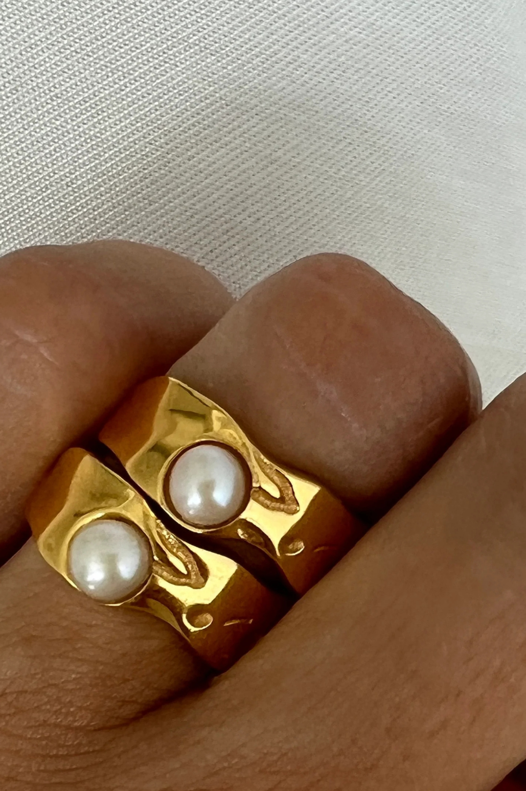 La Rochelle Pearl Ring Gold