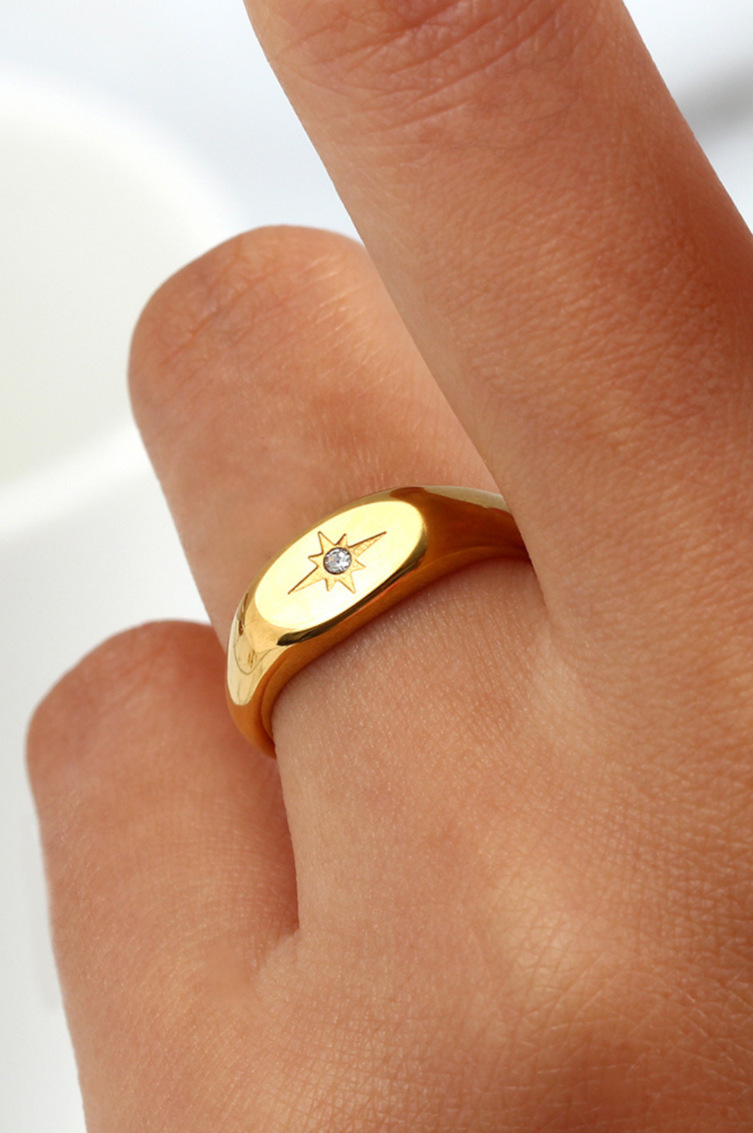 French Star Ring Gold